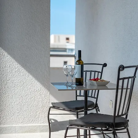 公寓 Luxury Overlooking The